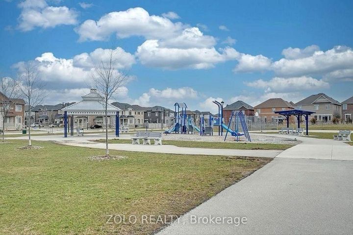 Photo 49 at 107 Attridge Crescent, Waterdown, Hamilton