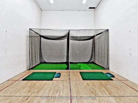 Photo 45 at 1015 - 40 Harding Boulevard W, North Richvale, Richmond Hill