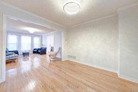 Photo 7 at 36 Ashcott Street, Milliken, Toronto