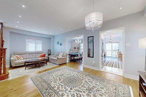 Photo 3 at 805 Stonehaven Avenue, Wyndham, Newmarket