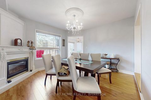 Photo 14 at 805 Stonehaven Avenue, Wyndham, Newmarket