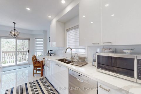 Photo 17 at 805 Stonehaven Avenue, Wyndham, Newmarket