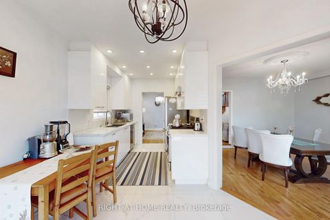 Photo 20 at 805 Stonehaven Avenue, Wyndham, Newmarket