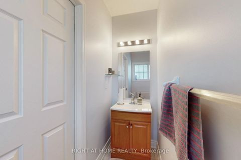 Photo 23 at 805 Stonehaven Avenue, Wyndham, Newmarket