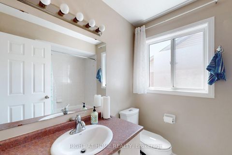 Photo 36 at 805 Stonehaven Avenue, Wyndham, Newmarket