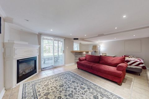 Photo 39 at 805 Stonehaven Avenue, Wyndham, Newmarket