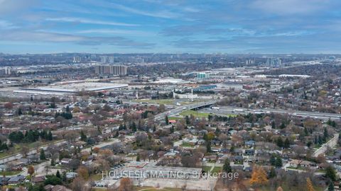 Photo 32 at 2225 - 3270 Sheppard Avenue E, Sullivan, Toronto
