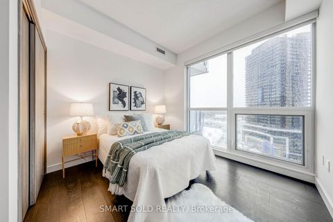 Photo 24 at 1712 - 85 McMahon Drive, Bayview Village, Toronto