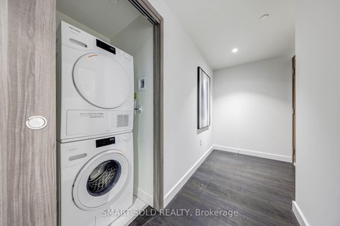 Photo 26 at 1712 - 85 McMahon Drive, Bayview Village, Toronto