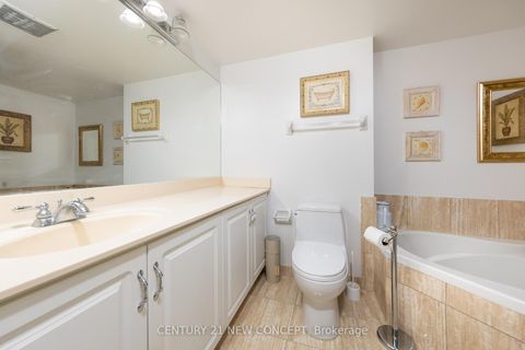Photo 14 at 712 - 5 Northtown Way, Willowdale East, Toronto