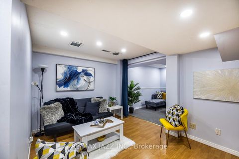 Photo 20 at 33 Mossgrove Court, Courtice, Clarington