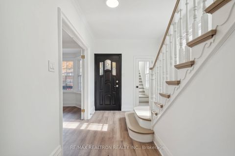 Photo 29 at 6 Woodvale Crescent, East York, Toronto