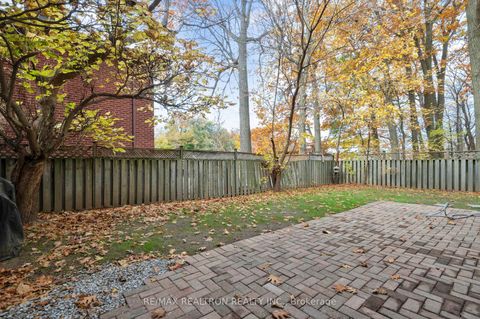 Photo 41 at 6 Woodvale Crescent, East York, Toronto