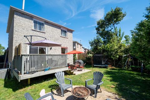 Photo 2 at 54 Wallace Drive, Northwest, Barrie