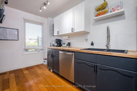 Photo 9 at 54 Wallace Drive, Northwest, Barrie