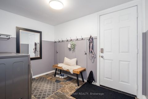 Photo 18 at 54 Wallace Drive, Northwest, Barrie