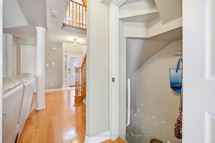 Photo 6 at 52 Durham Street, Georgetown, Halton Hills