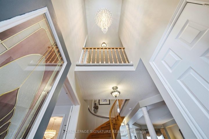 Photo 7 at 52 Durham Street, Georgetown, Halton Hills