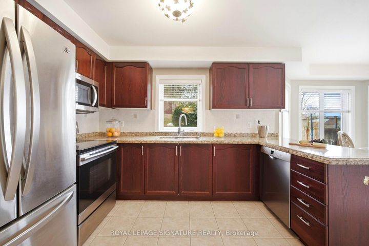 Photo 16 at 52 Durham Street, Georgetown, Halton Hills