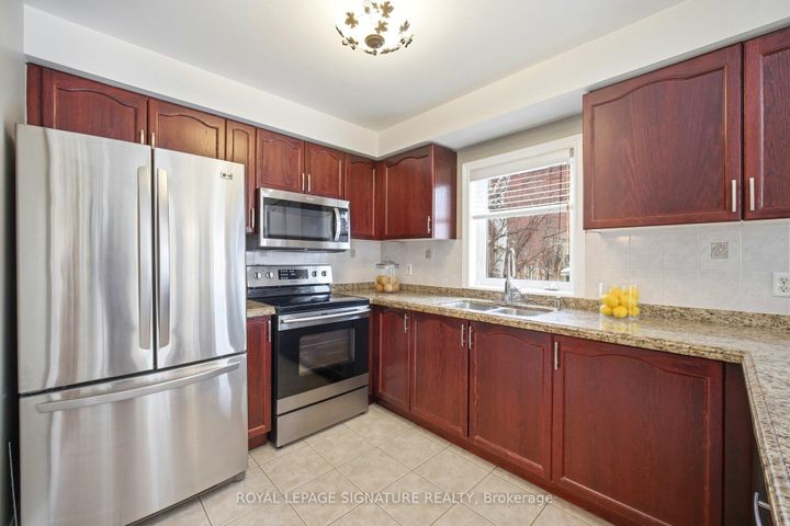 Photo 17 at 52 Durham Street, Georgetown, Halton Hills