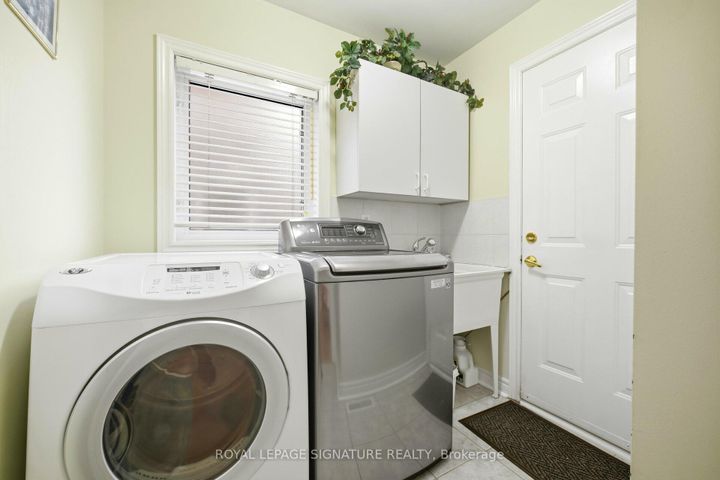 Photo 28 at 52 Durham Street, Georgetown, Halton Hills