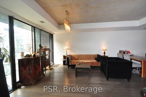 Photo 5 at 1009 - 629 King Street W, Waterfront Communities C1, Toronto