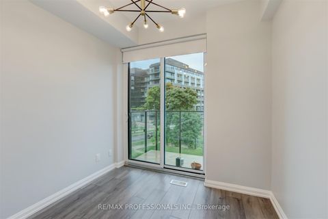 Photo 27 at TH3 - 10 Brin Drive, Humber Valley, Toronto
