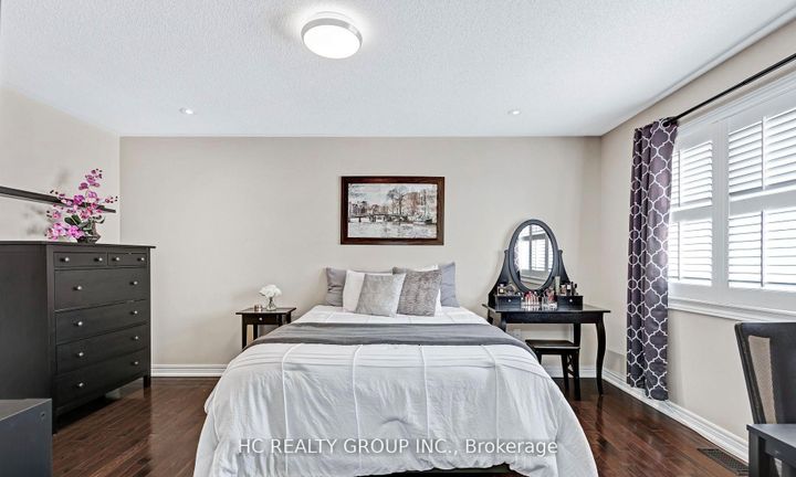 Photo 20 at 90 Boticelli Way, Vellore Village, Vaughan