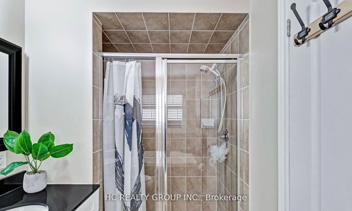 Photo 23 at 90 Boticelli Way, Vellore Village, Vaughan