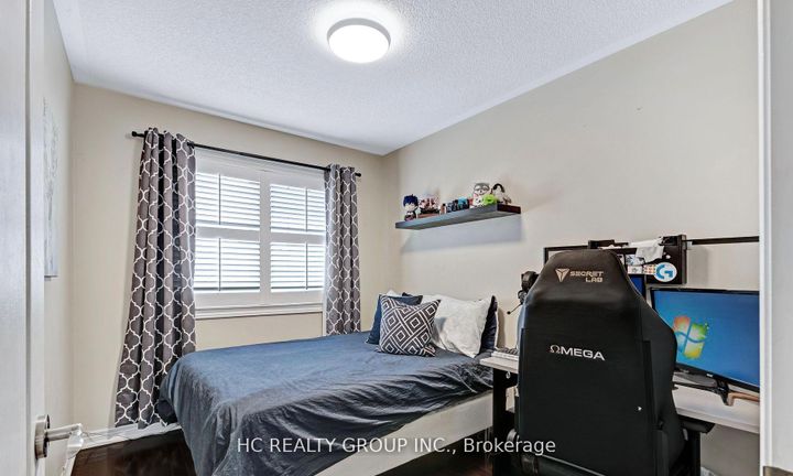Photo 29 at 90 Boticelli Way, Vellore Village, Vaughan