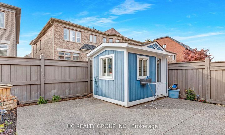 Photo 36 at 90 Boticelli Way, Vellore Village, Vaughan