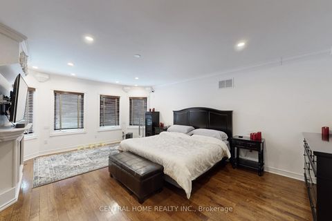 Photo 21 at 28 Theobald's Circle, Mill Pond, Richmond Hill