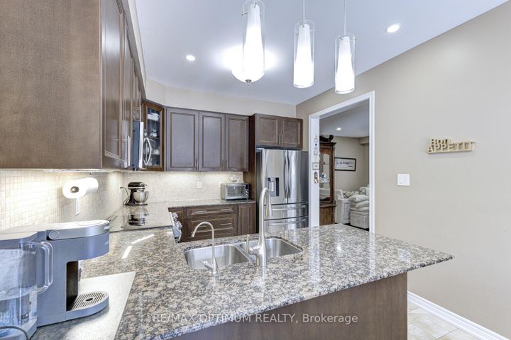 Photo 20 at 9 Ballyhaise Crescent, Credit Valley, Brampton
