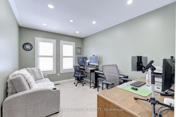 Photo 35 at 9 Ballyhaise Crescent, Credit Valley, Brampton