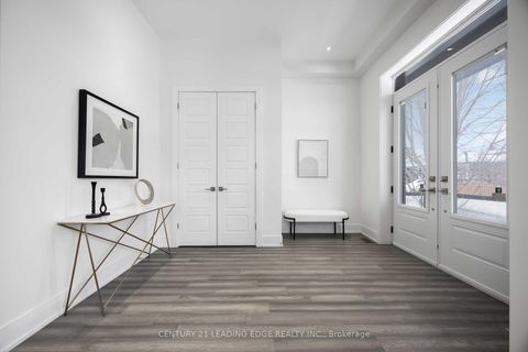 Photo 7 at 43 Glenburn Avenue, Parkview, Toronto