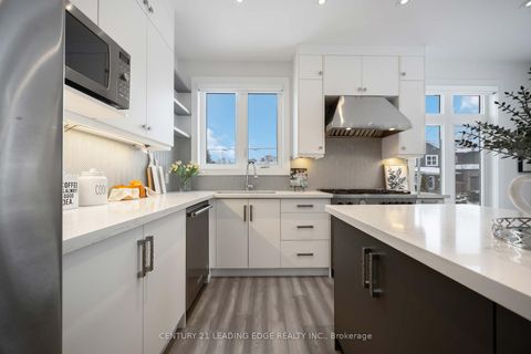 Photo 17 at 43 Glenburn Avenue, Parkview, Toronto