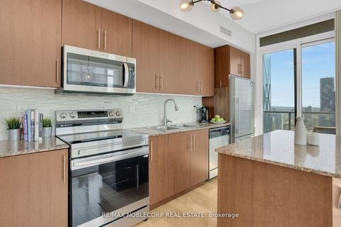 Photo 8 at 4407 - 55 Bremner Boulevard, Waterfront Communities C1, Toronto
