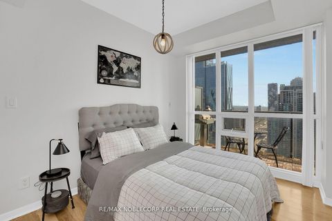 Photo 15 at 4407 - 55 Bremner Boulevard, Waterfront Communities C1, Toronto