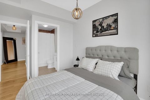 Photo 16 at 4407 - 55 Bremner Boulevard, Waterfront Communities C1, Toronto