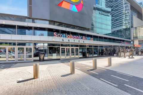 Photo 32 at 4407 - 55 Bremner Boulevard, Waterfront Communities C1, Toronto