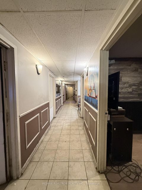 Photo 1 at Bsmt - 5521A Yonge Street, Willowdale West, Toronto