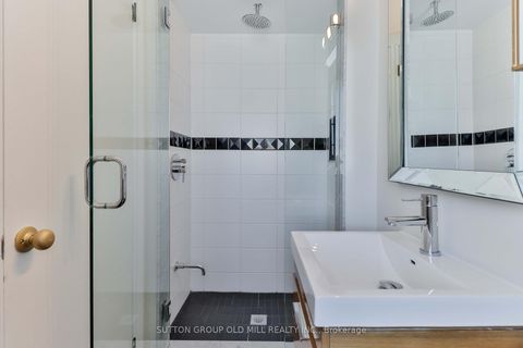 Photo 14 at 15 Manorhampton Drive, Richview, Toronto