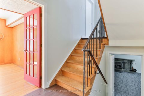 Photo 21 at 15 Manorhampton Drive, Richview, Toronto