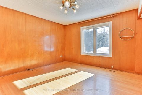 Photo 22 at 15 Manorhampton Drive, Richview, Toronto