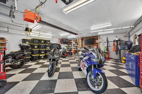 Photo 44 at 108 Owen Street, City Centre, Barrie