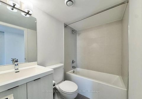 Photo 13 at 1411 - 89 Mcgill Street, Yonge Corridor, Toronto