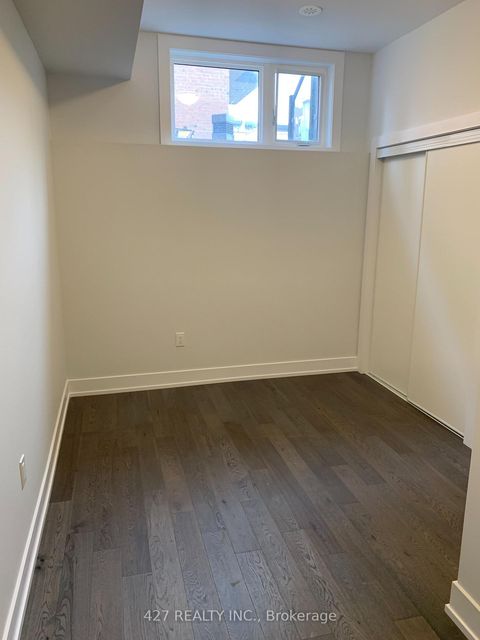 Photo 14 at L137 - 9580 ISLINGTON Avenue, Sonoma Heights, Vaughan