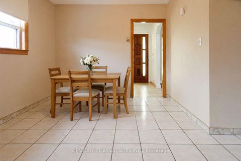 Photo 9 at 421 Lanor Avenue, Alderwood, Toronto