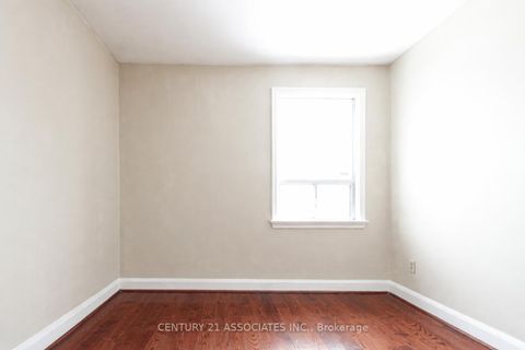 Photo 16 at 421 Lanor Avenue, Alderwood, Toronto