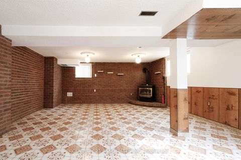 Photo 20 at 421 Lanor Avenue, Alderwood, Toronto